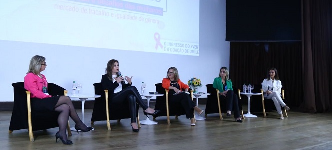 Meeting reúne time de mulheres em debate sobre mercado de trabalho e igualdade de gênero