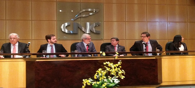 Solenidade de posse da nova diretoria da Conaje acontece em Brasília