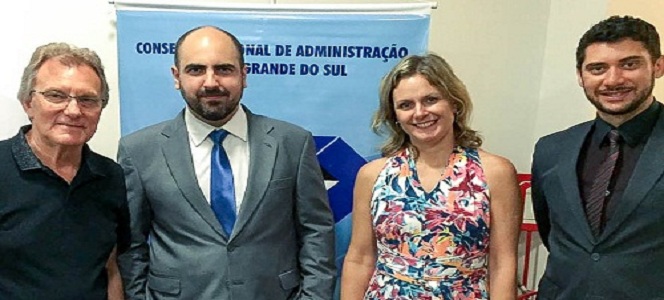 Empossados novo delegado da Seccional de Pelotas e diretoria da Associação dos Profissionais de Admi